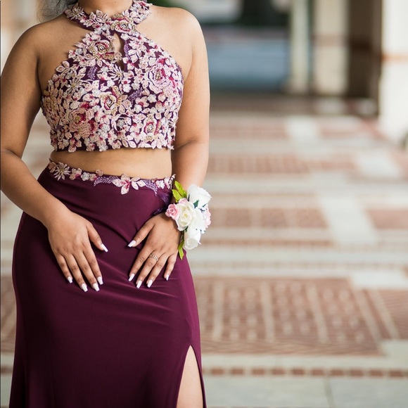 Two piece prom dress - Picture 2 of 3